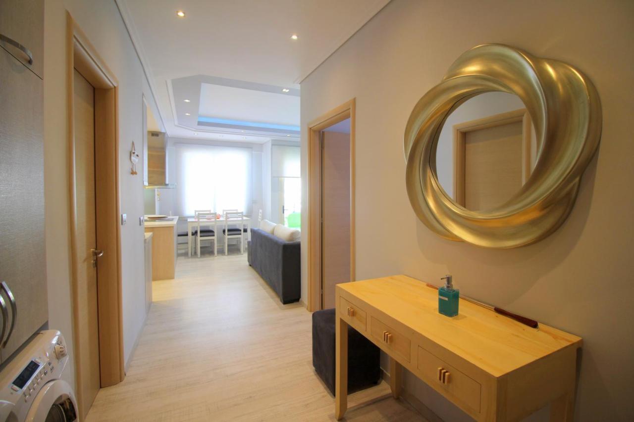 Luxury Seafront Apartments Σαράντα Εξωτερικό φωτογραφία
