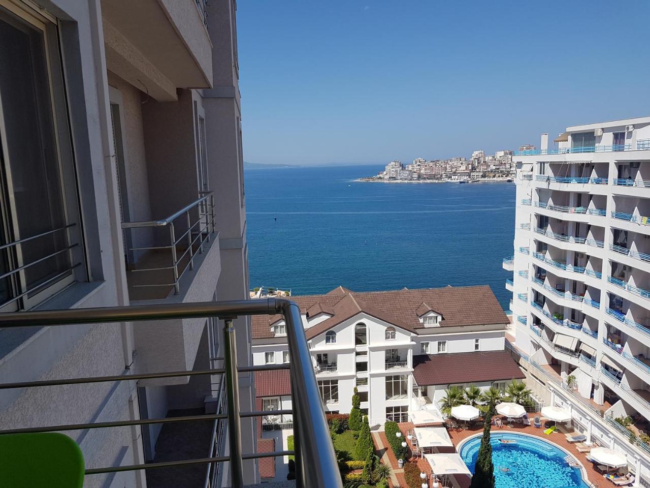 Luxury Seafront Apartments Σαράντα Εξωτερικό φωτογραφία